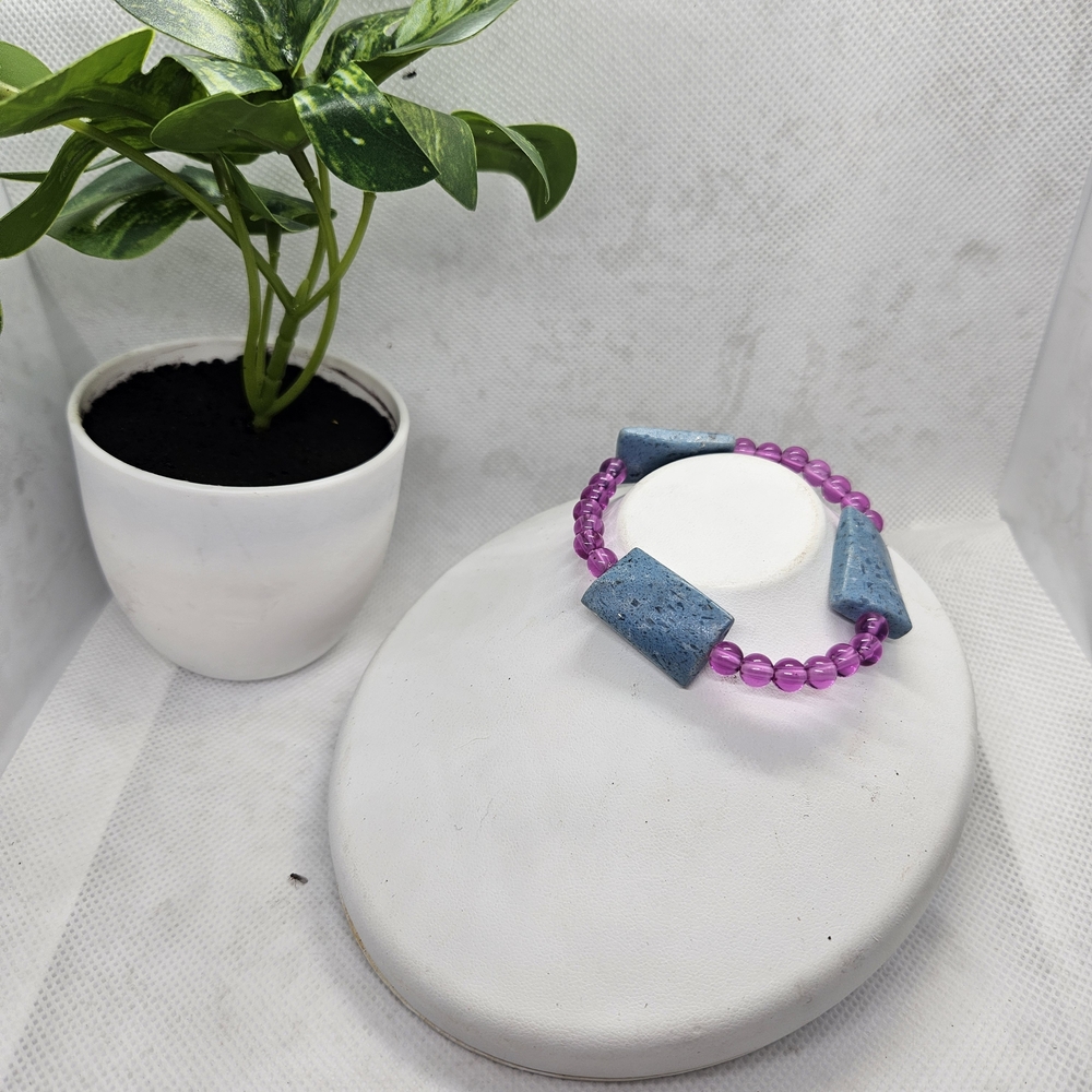 Elegant Blue and Purple Beaded Bracelet
